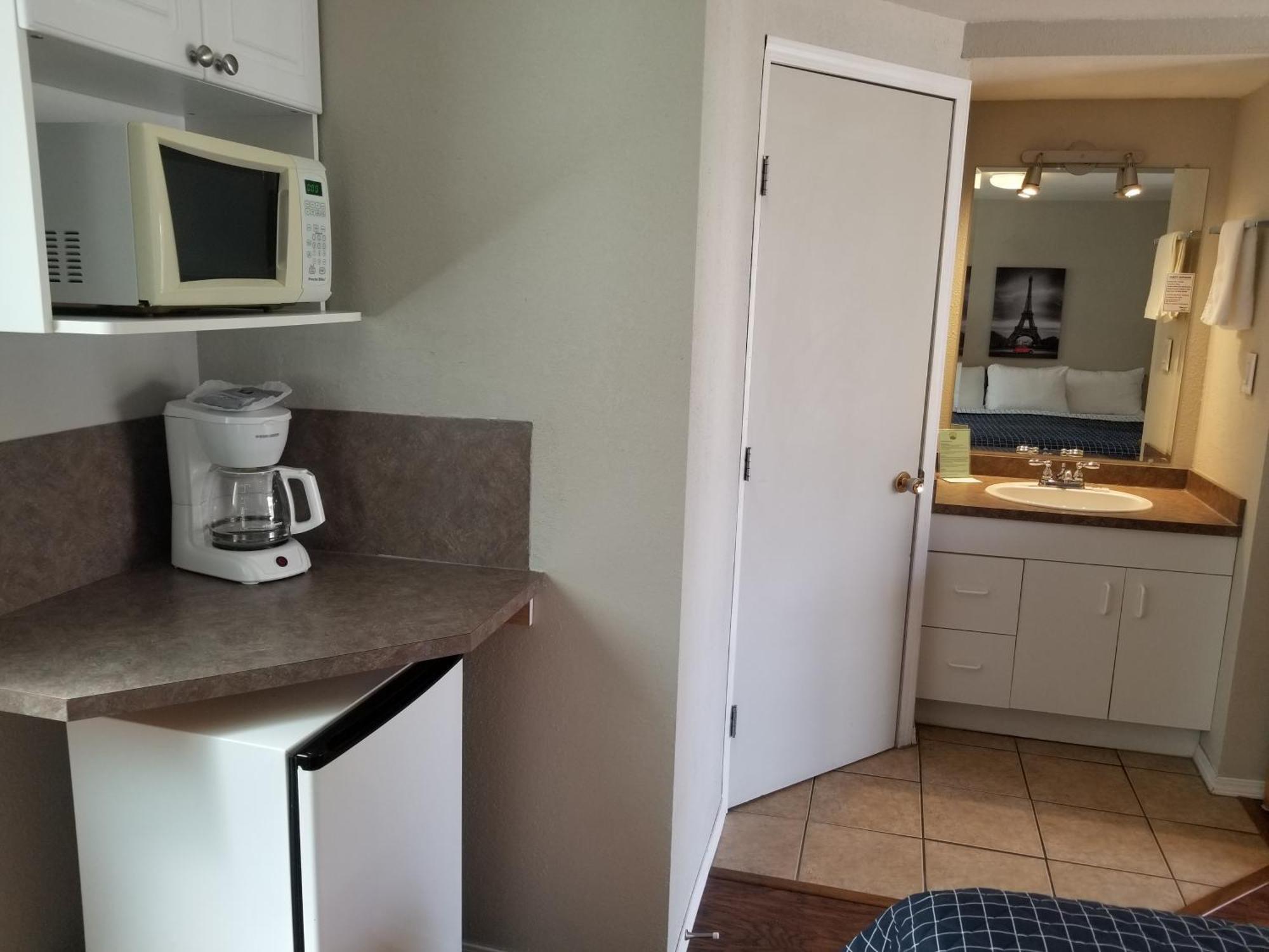 Osoyoos Lakeview Inn & Suites Værelse billede